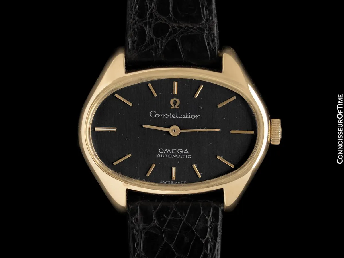 1969 Omega Constellation Very Rare Mens Midsize Unisex Vintage Watch - 18K Gold