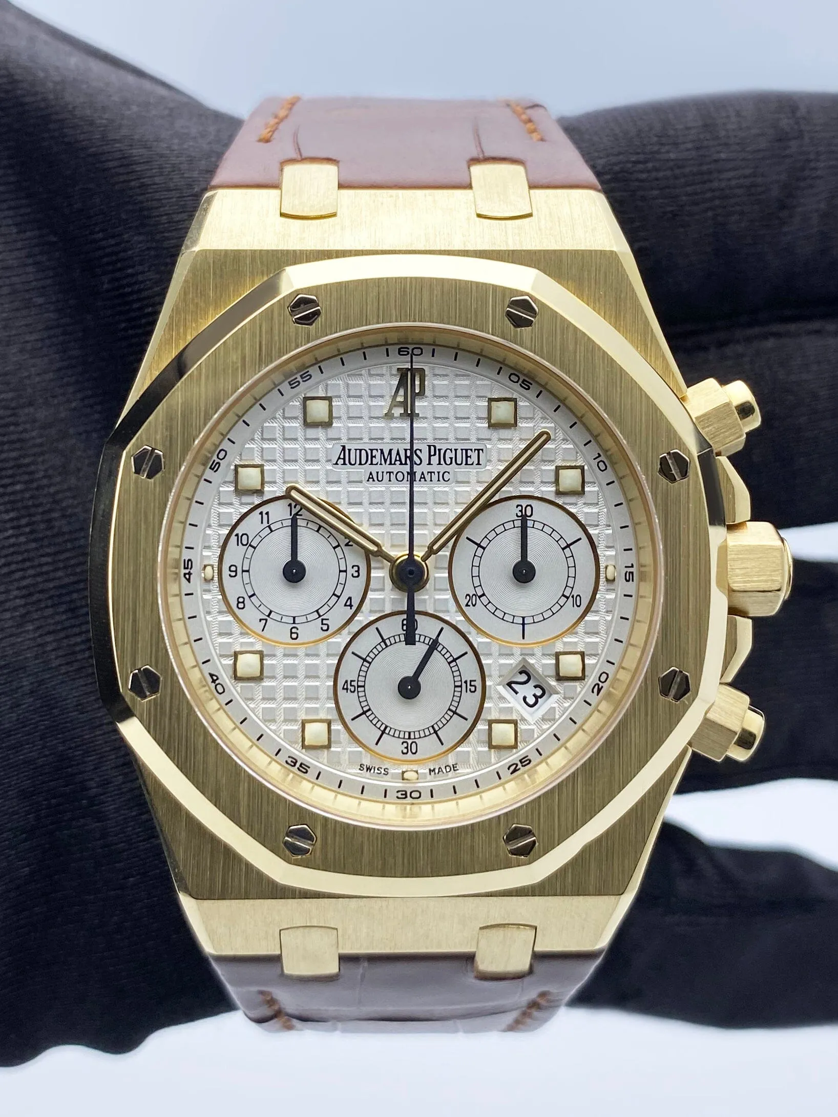 Audemars Piguet Royal Oak 26022BA Chronograph Mens Watch