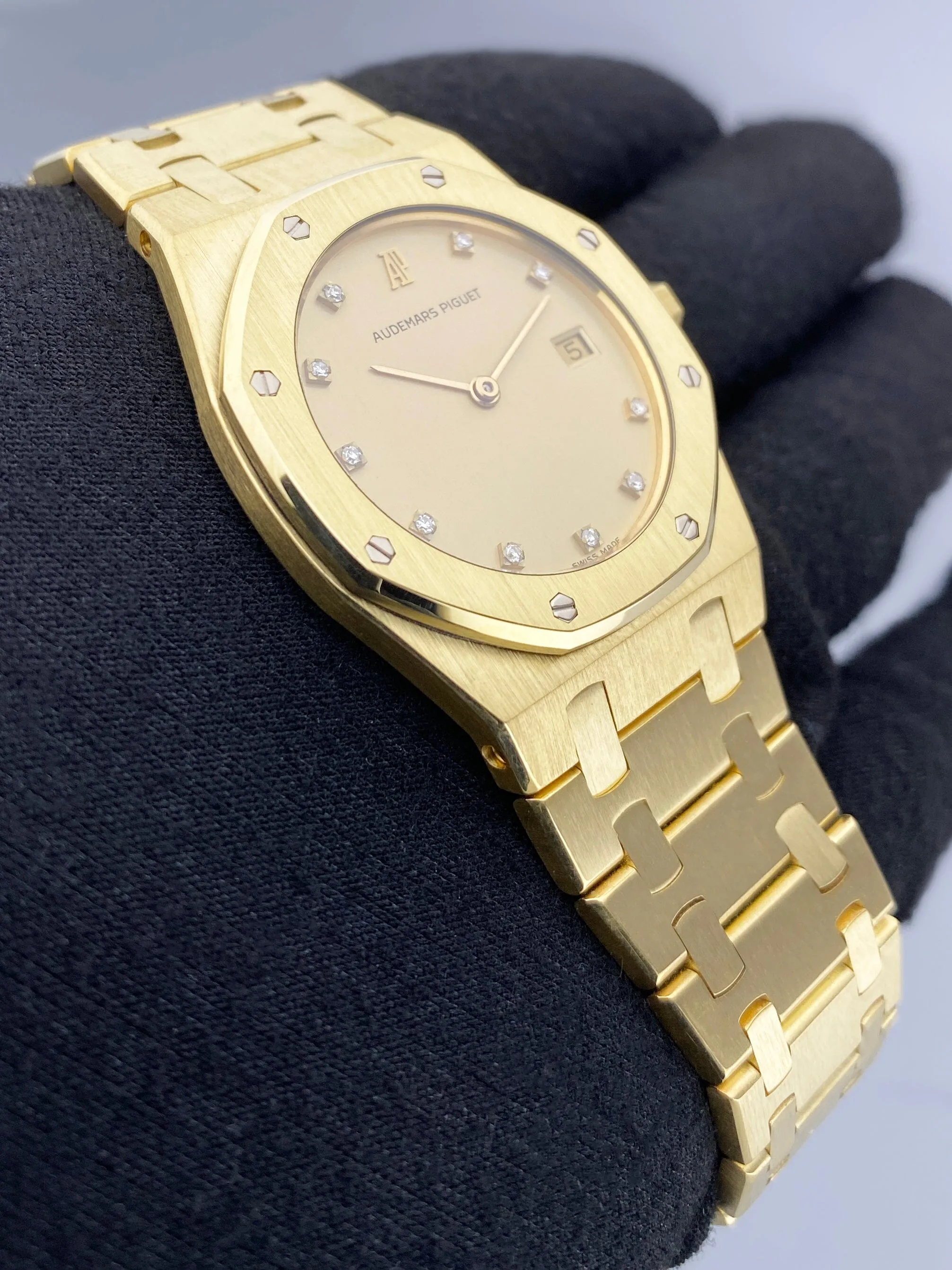 Audemars Piguet Royal Oak 56175BA Diamond Champagne Dial Ladies Watch