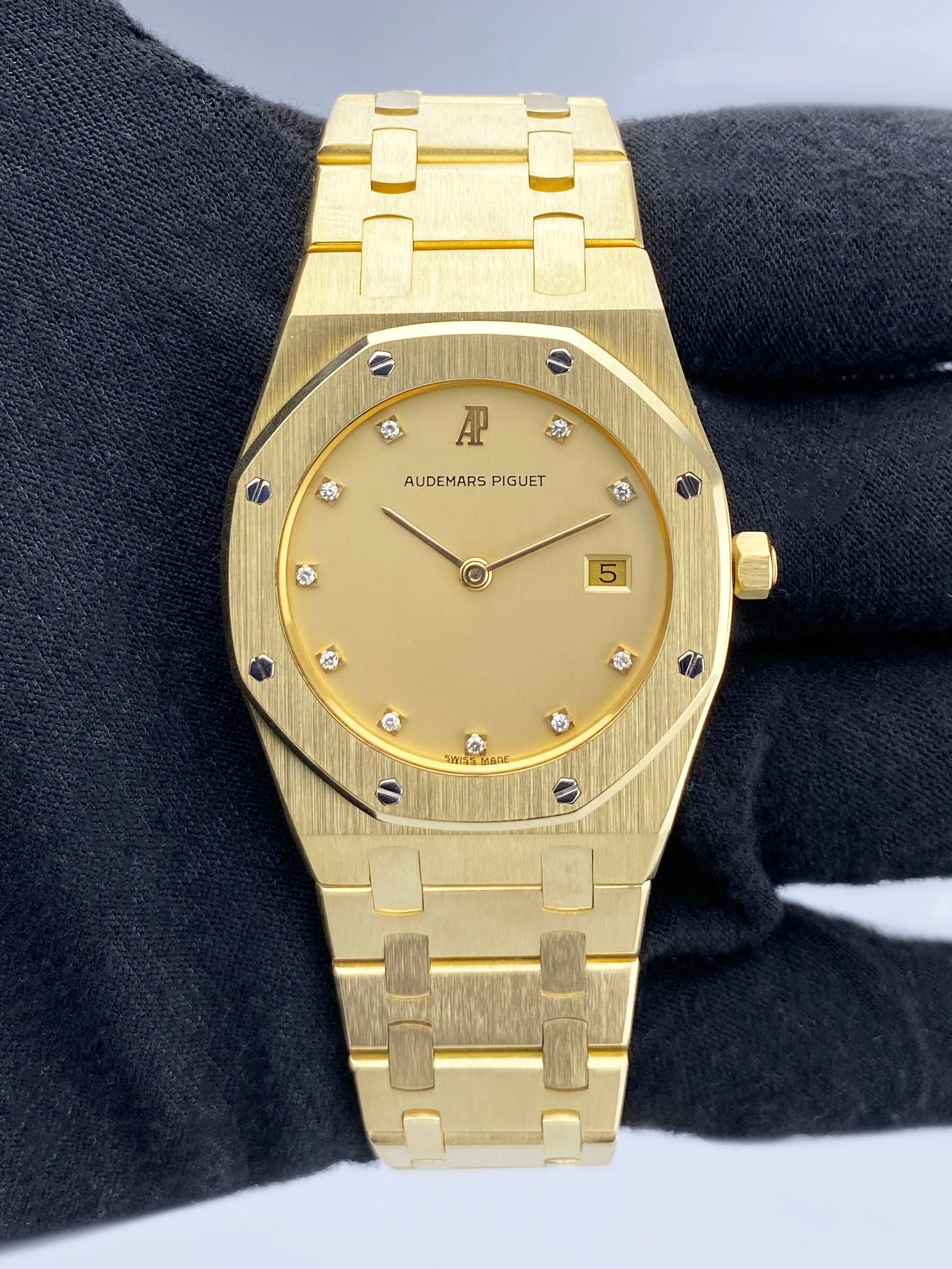 Audemars Piguet Royal Oak 56175BA Diamond Champagne Dial Ladies Watch