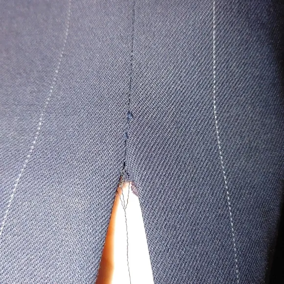 Burberrys Vintage Pencil Suit Skirt Navy Blue White Pinstripe Wool Lined Size 12