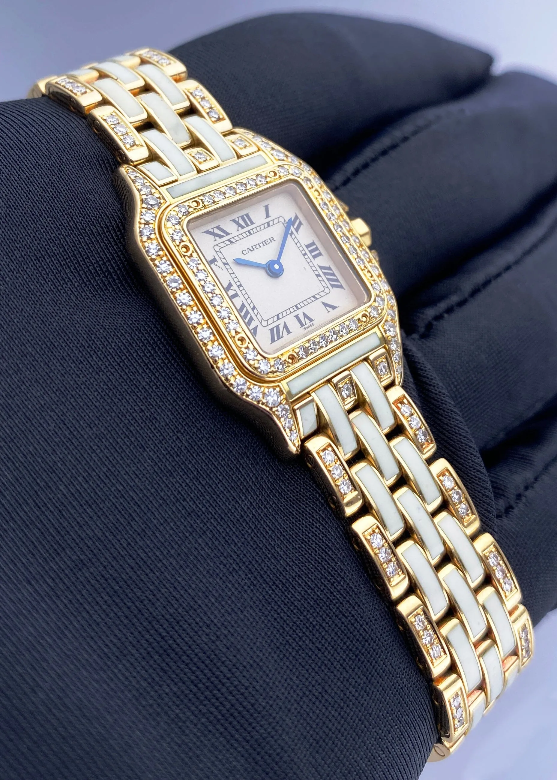 Cartier Panthere GGC98010 Diamond 18K Yellow Gold Ladies Watch