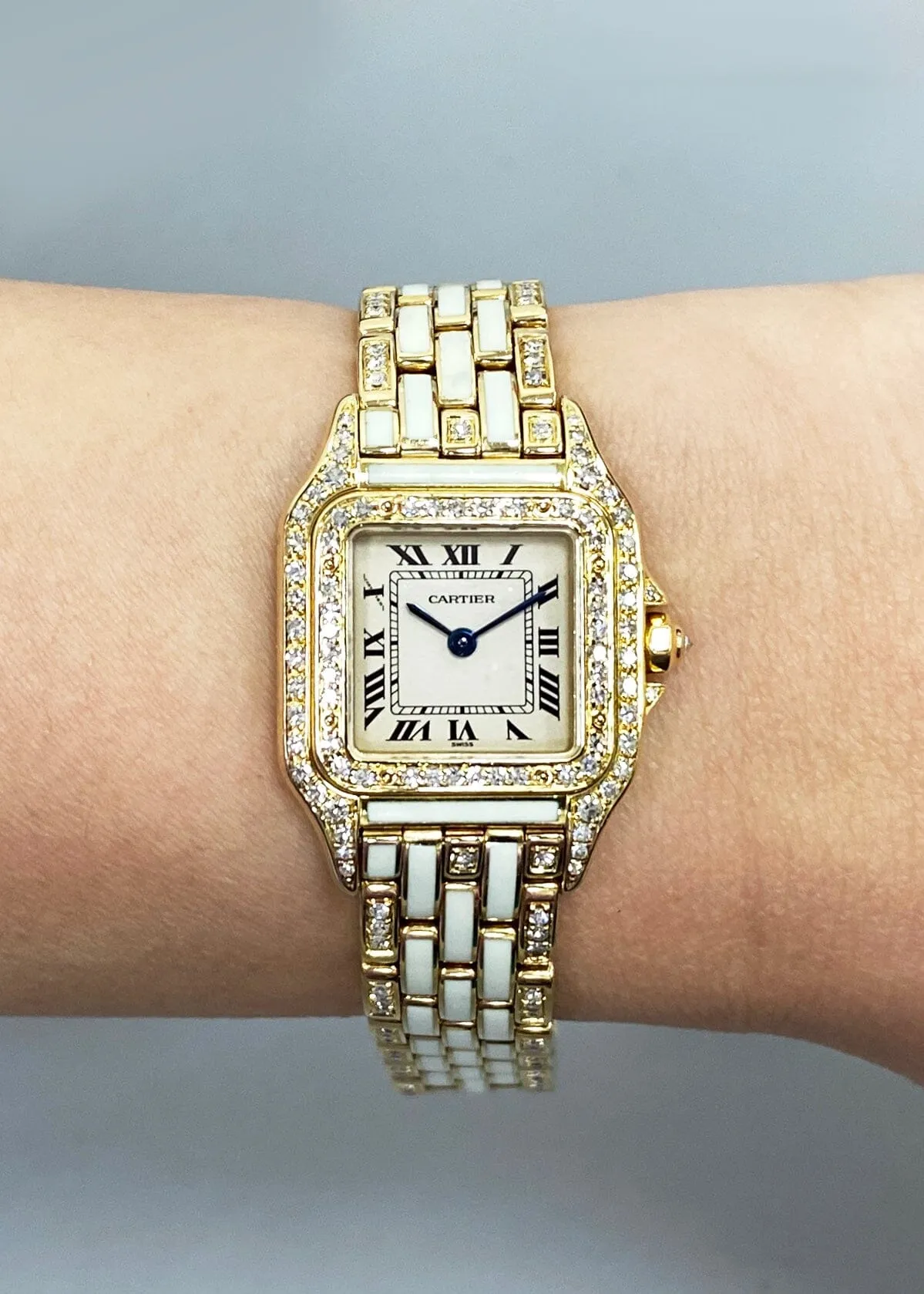 Cartier Panthere GGC98010 Diamond 18K Yellow Gold Ladies Watch