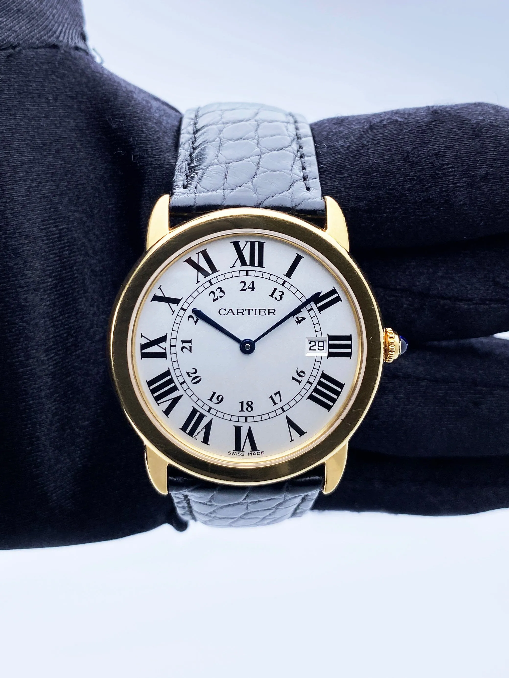 Cartier Ronde Solo W6700455 18K Yellow Gold Mens Watch