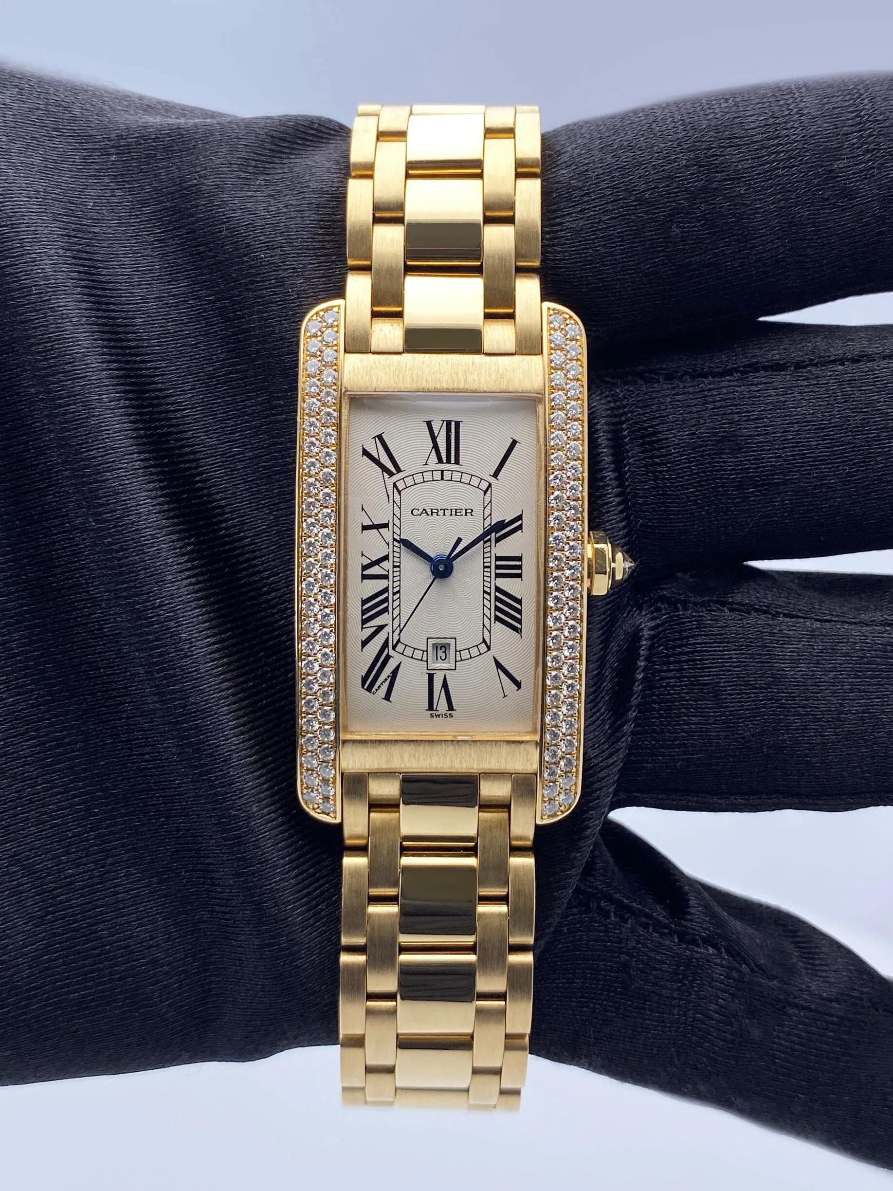 Cartier Tank Americaine WB7019K2 Diamond 18K Yellow Gold Ladies Watch