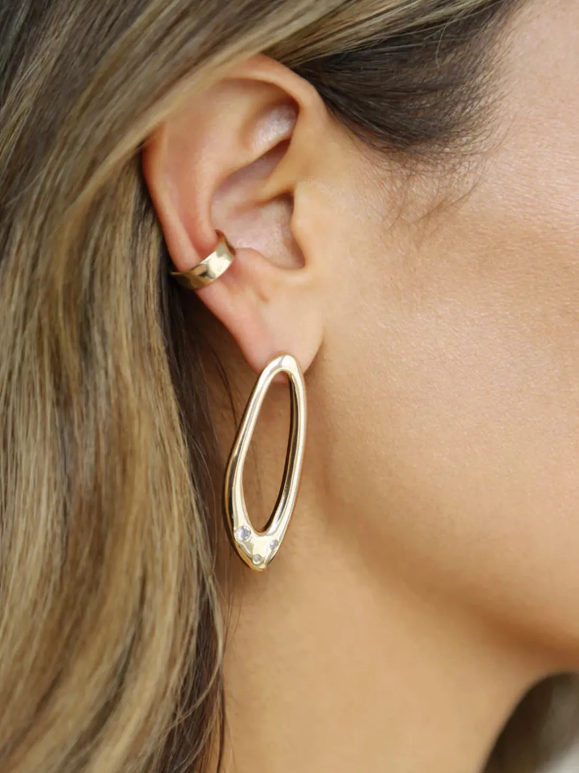 Classic Hammered Ear Cuff