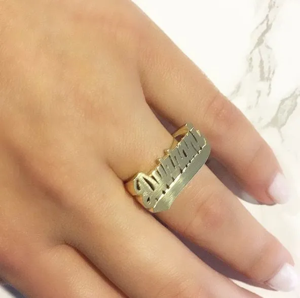 Classic Name Ring