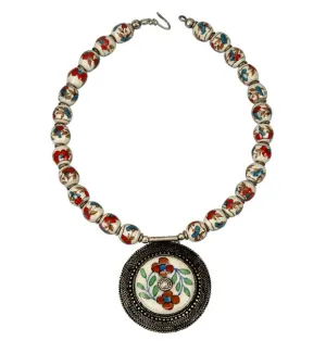 Daisy Flowers - Ceramic Necklace