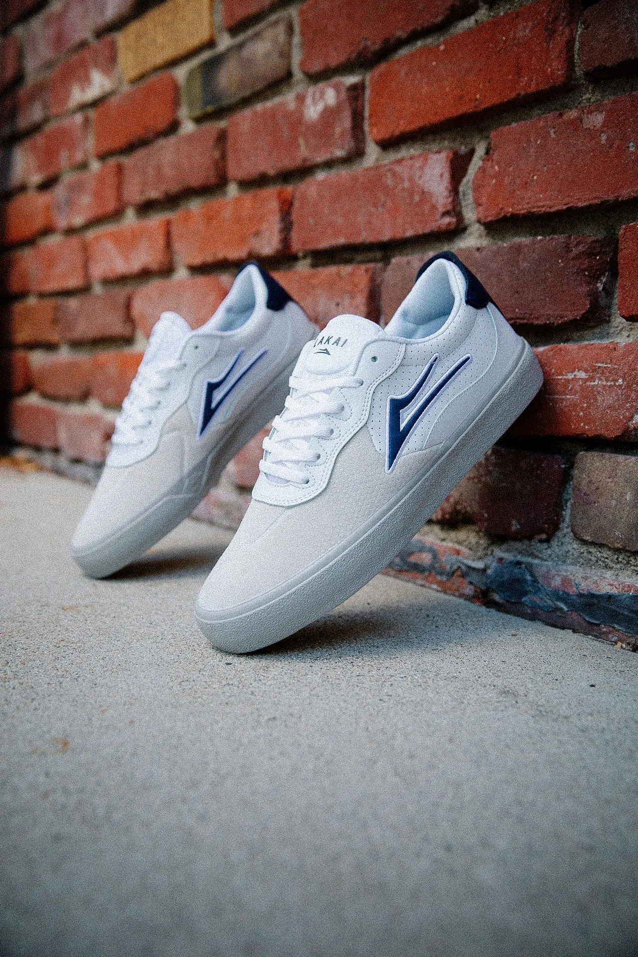 Essex - White Leather
