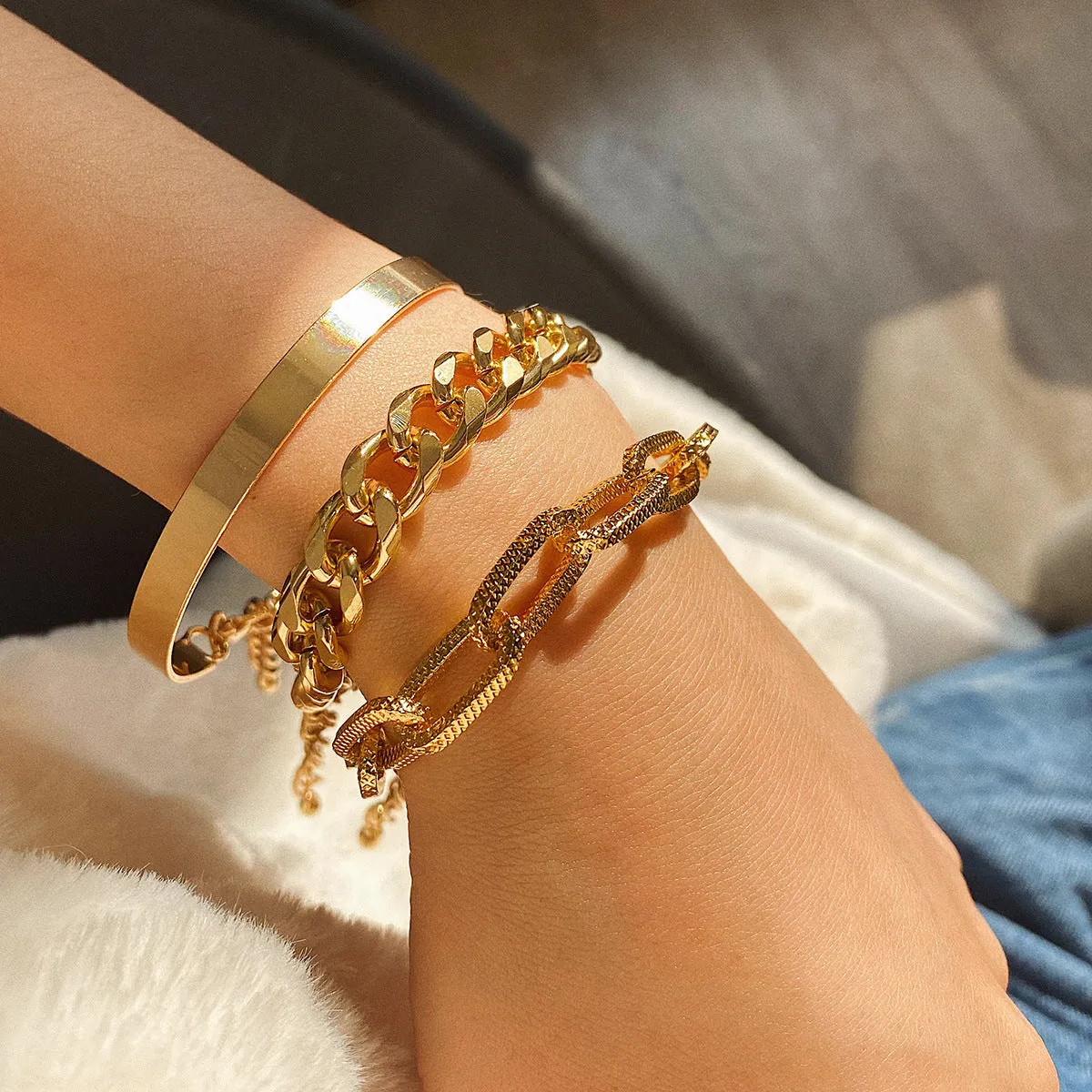Fashion golden chain bracelet bracelet set