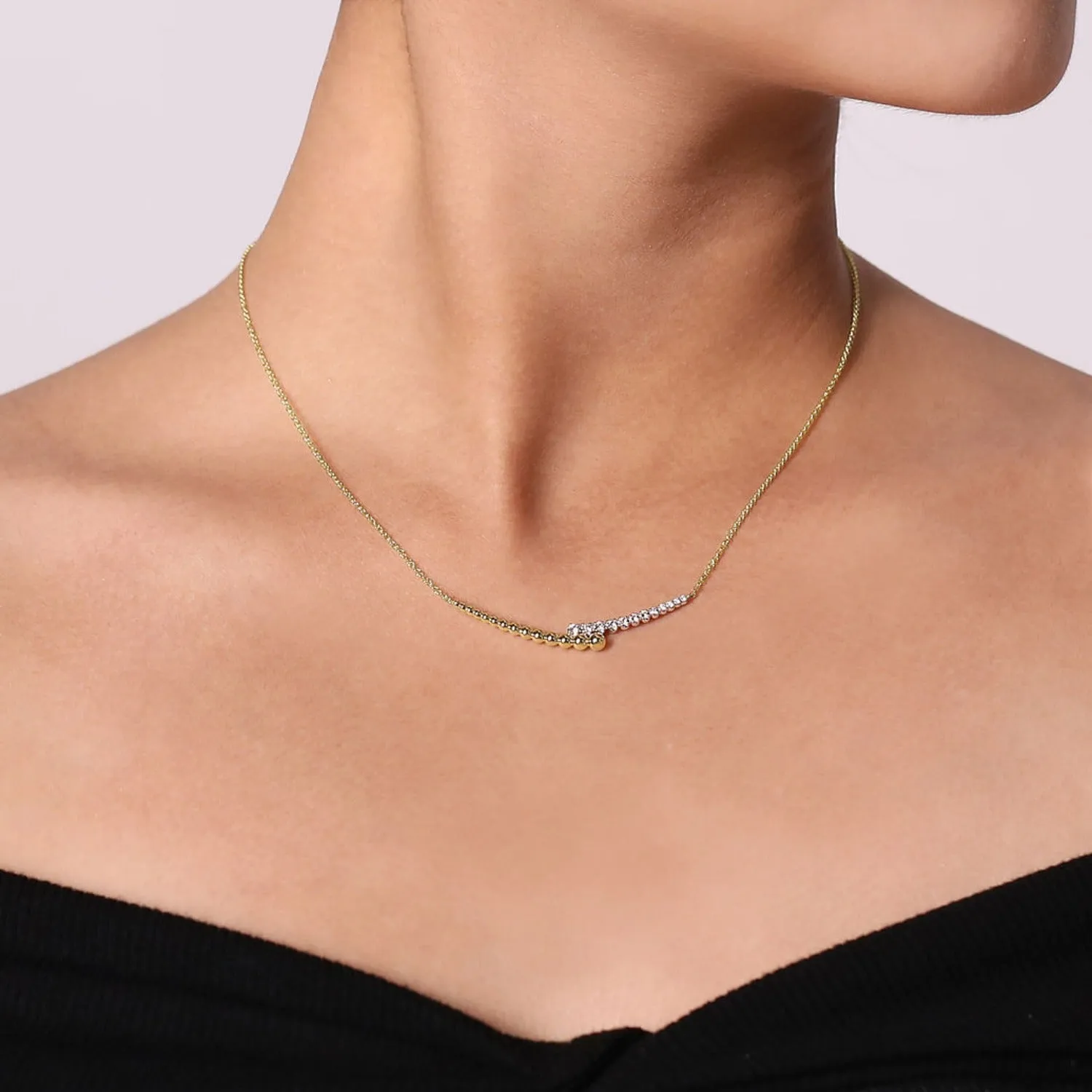Gabriel & Co. Pavé Diamond Bujukan Curved Bar Necklace