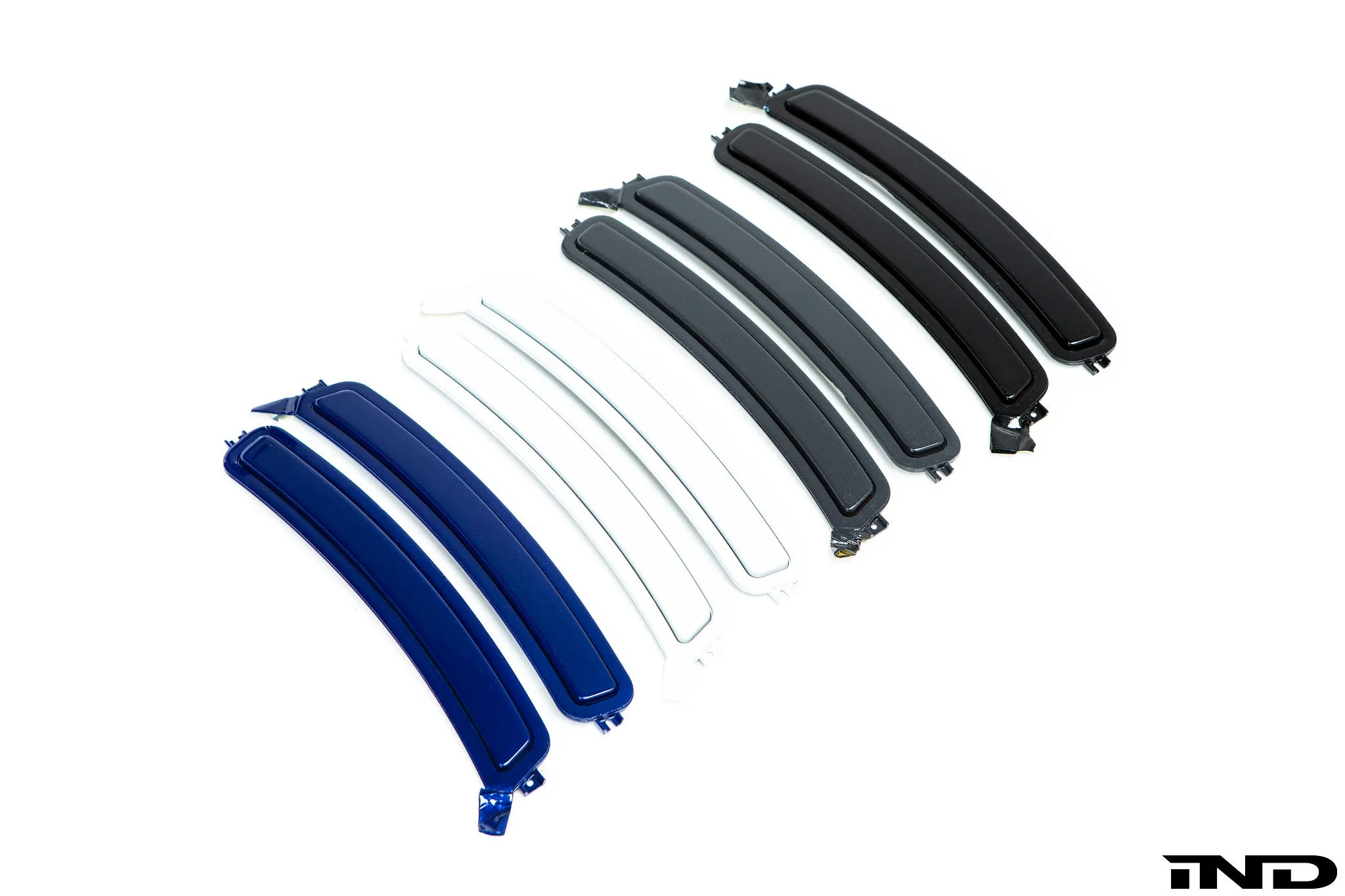IND F91 / F92 / F93 M8 Painted Front Reflector Set