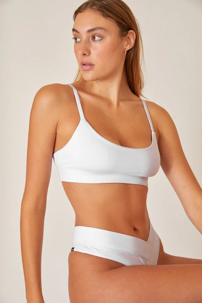 ISLA ORGANIC COTTON FINE STRAP CROP - IVORY
