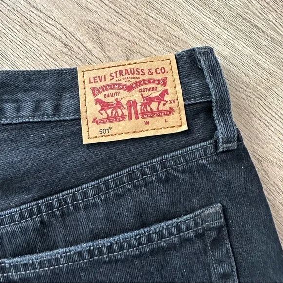 LEVI'S 501 High Rise‎ Black Denim Distressed Cutoff Shorts