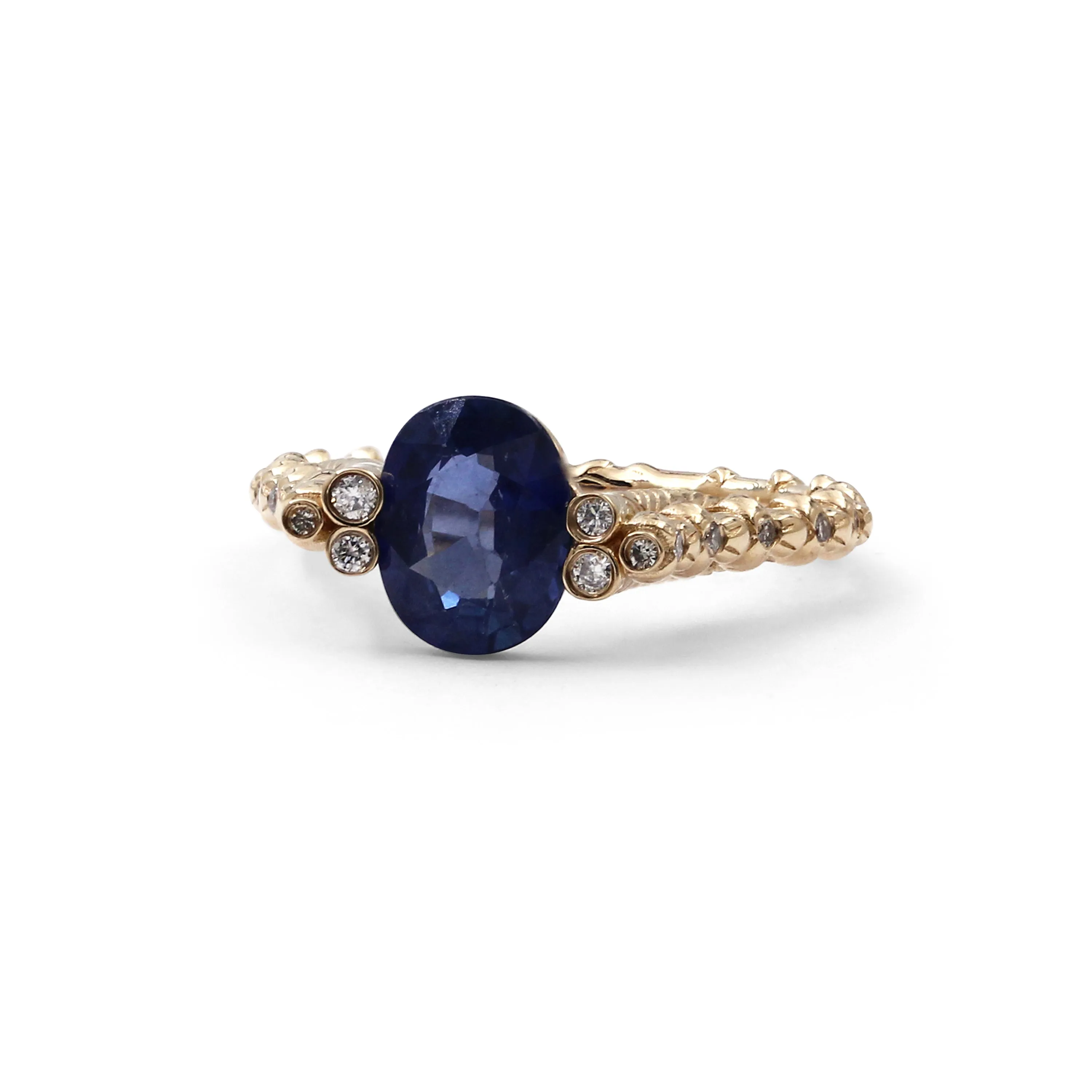 Luxury Blue Sapphire and Diamond 0.20ct Ring in 18K Gold