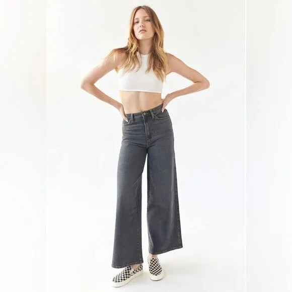 NWT UO y2k Baggy Jeans Sz 40 NWT
