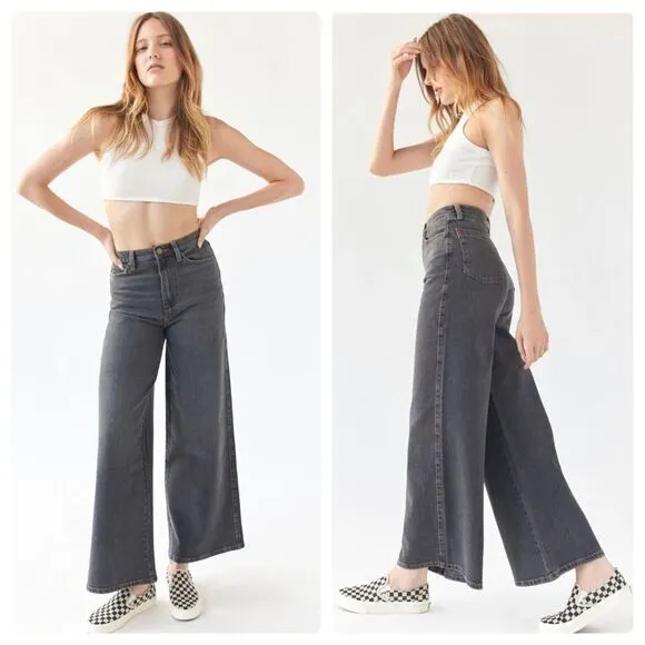 NWT UO y2k Baggy Jeans Sz 40 NWT