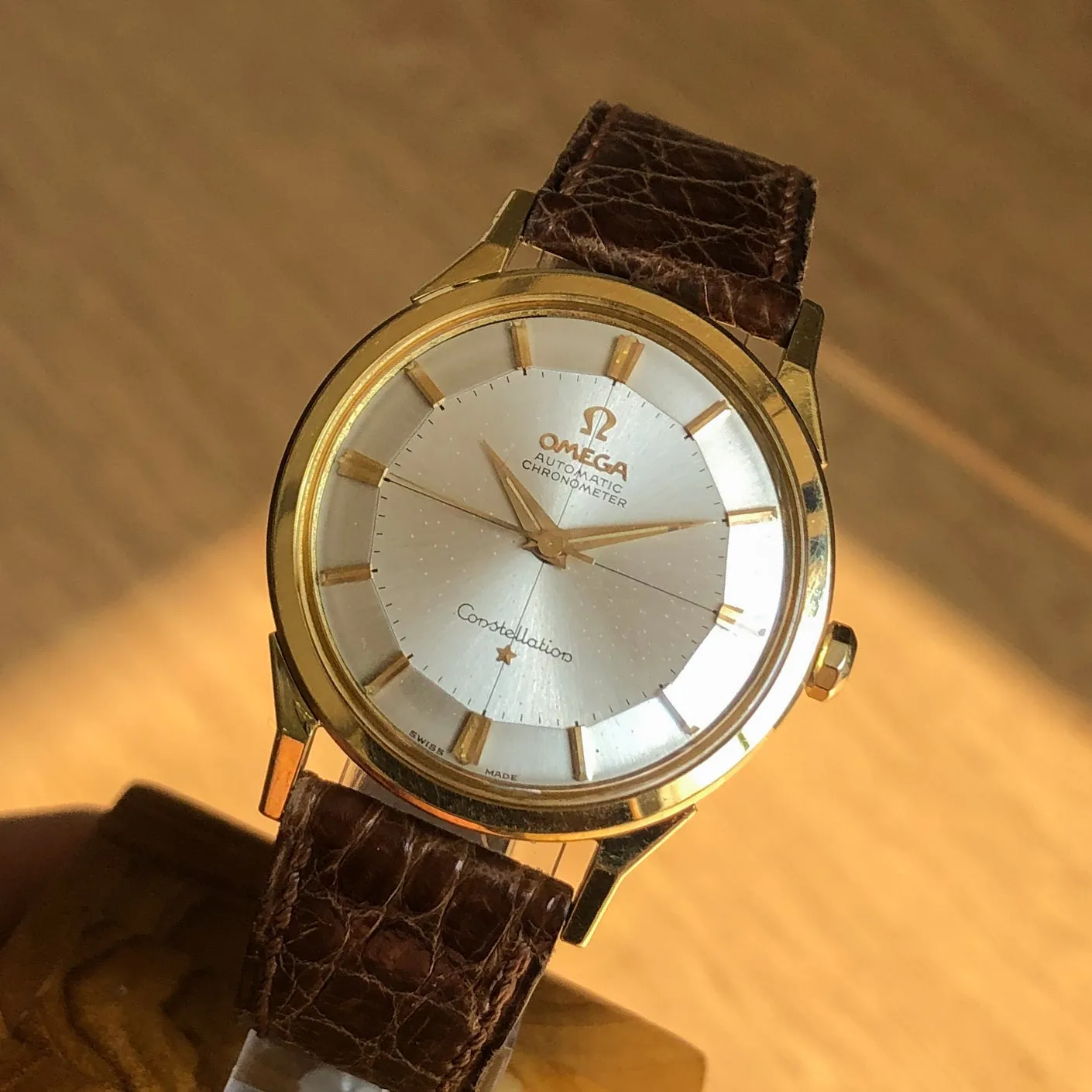 Omega Constellation Pie Pan 14900 Cal. 551 c. 1962 Unpolished 18k Yellow 34 mm
