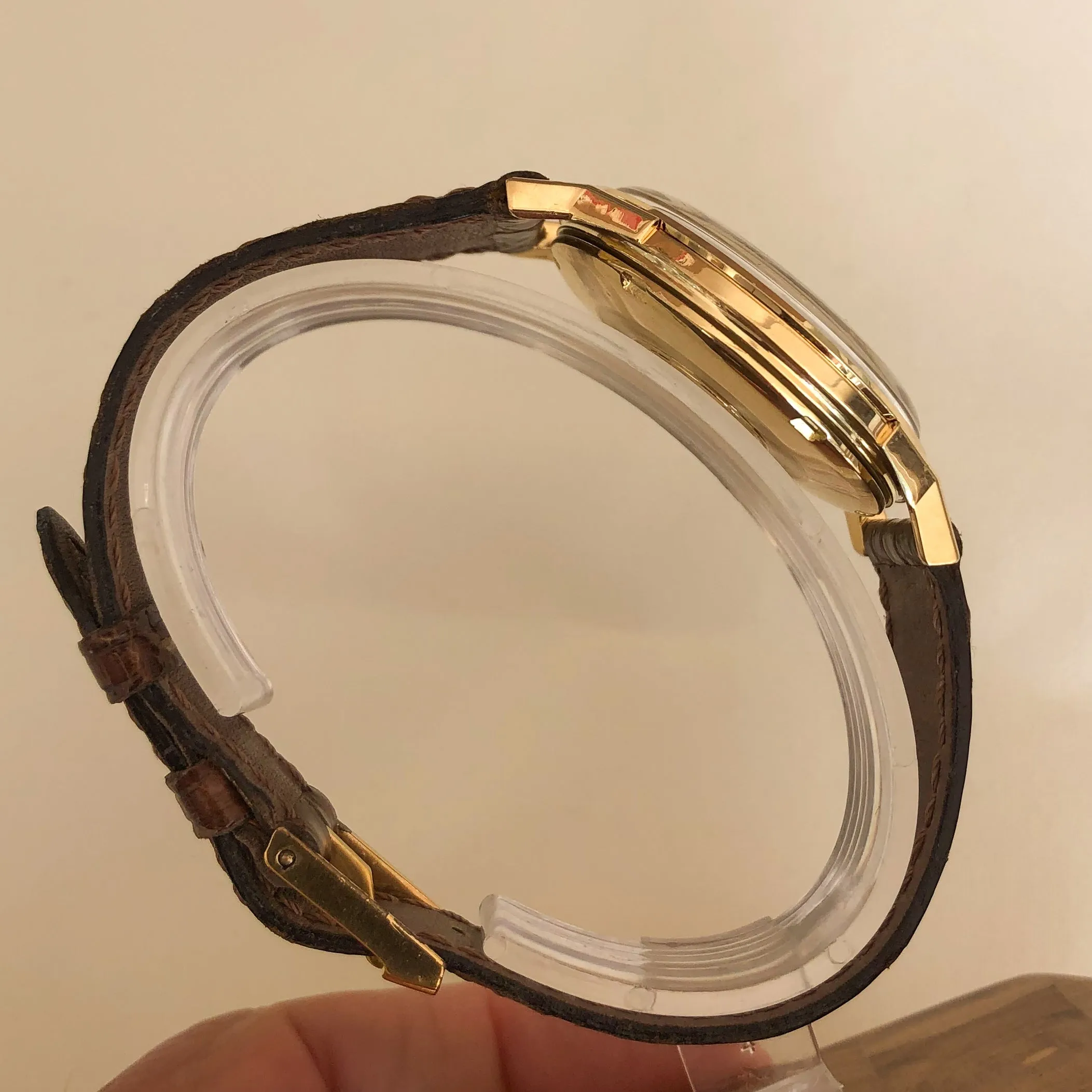 Omega Constellation Pie Pan 14900 Cal. 551 c. 1962 Unpolished 18k Yellow 34 mm