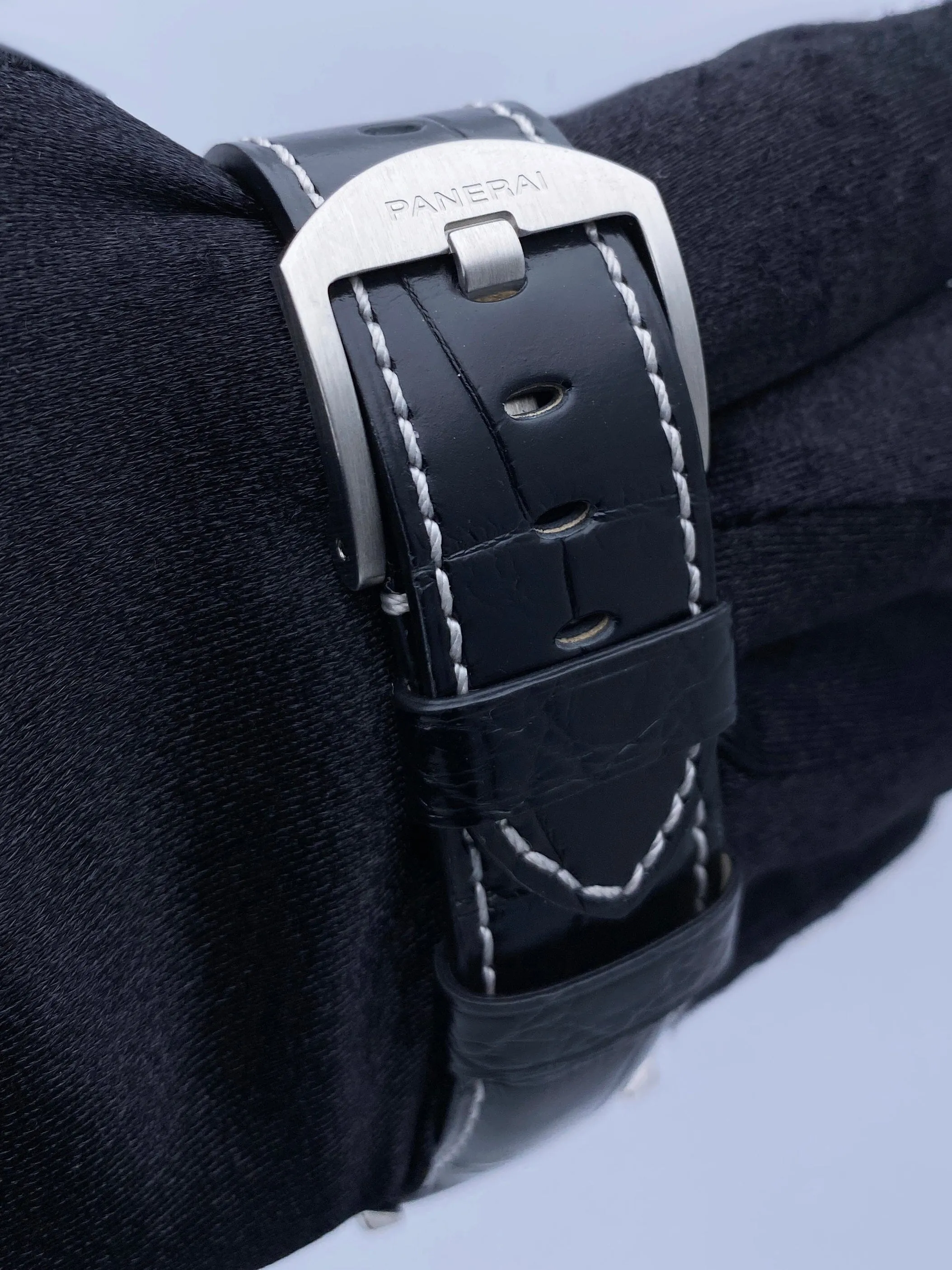 Panerai Luminor 1950 PAM00537 GMT Mens Watch Box Papers