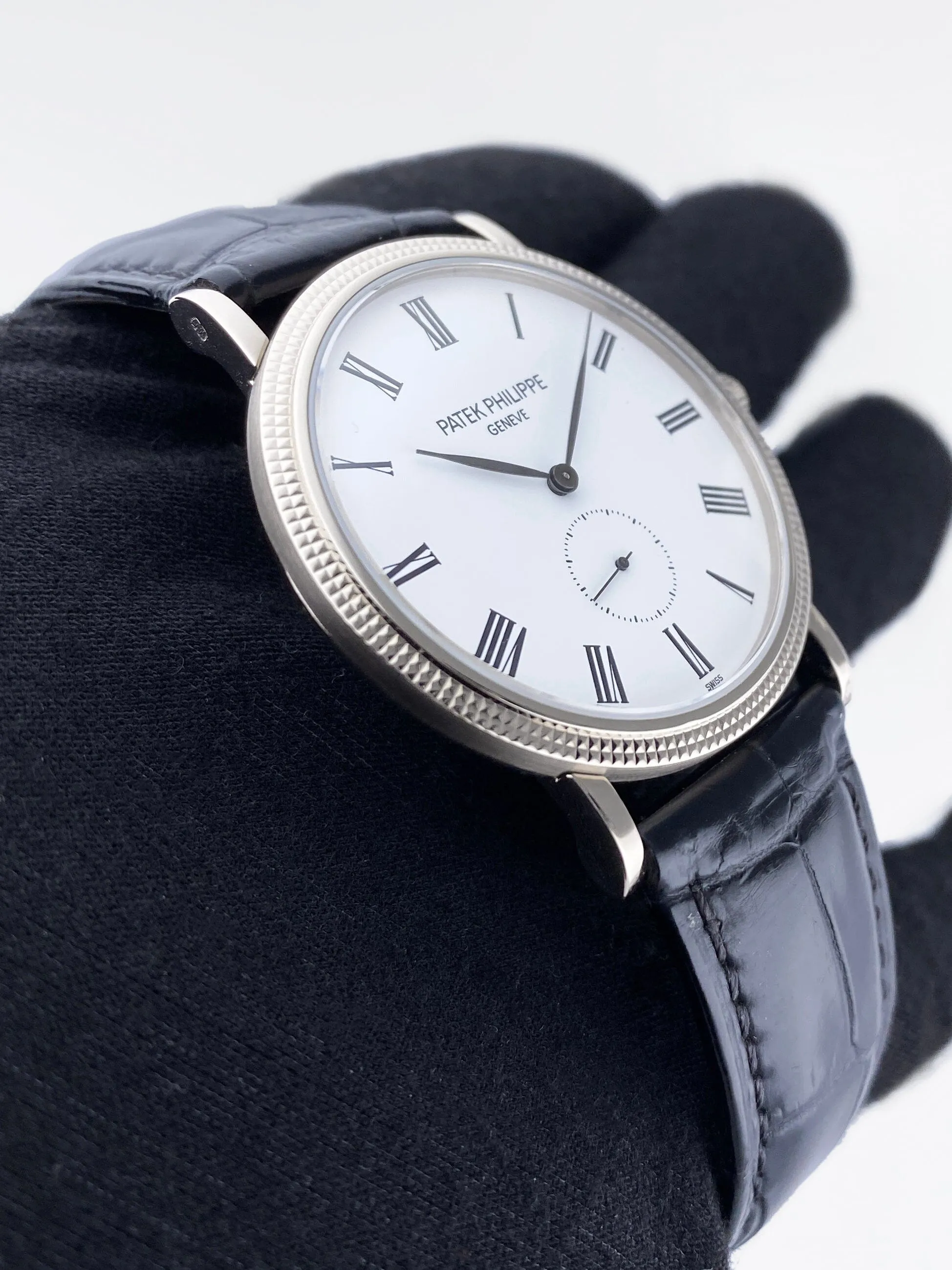 Patek Philippe Calatrava 5119G Mens Watch