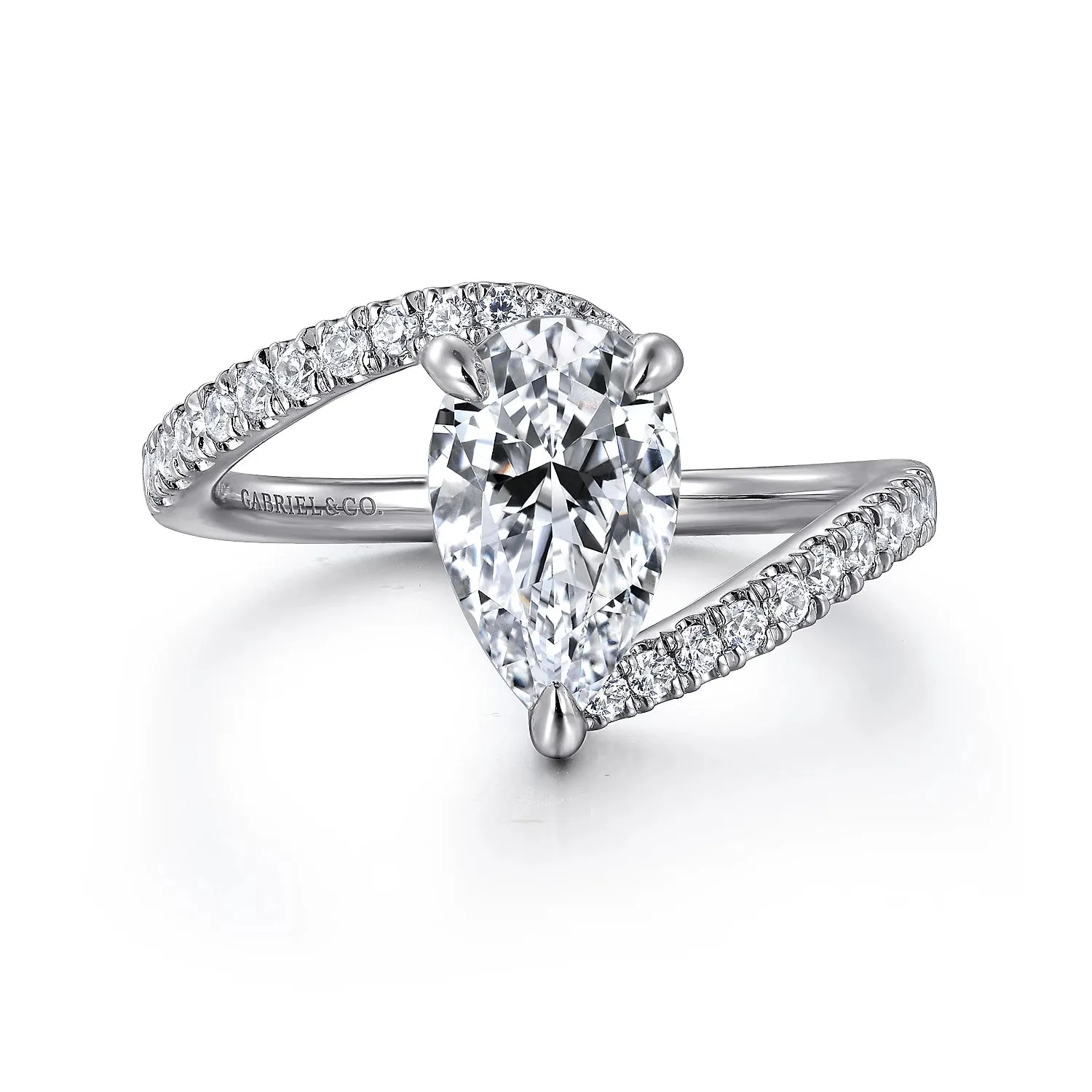 Pear Shape Bypass Diamond Engagement Ring Mounting