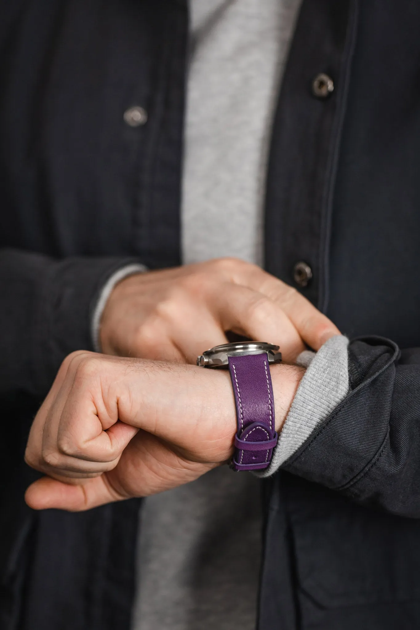 Pebro CLASSIC Unpadded Calfskin Leather Watch Strap in VIOLET