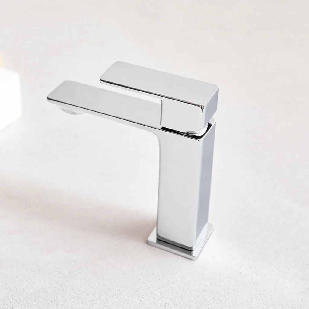 Rondo Bathroom Faucet - Single Hole - 6" Brass/Polished Chrome