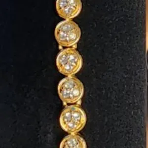 Signed Joan Rivers Runway Gold Tone Crystal Rhinestone Round Link Bracelet 8