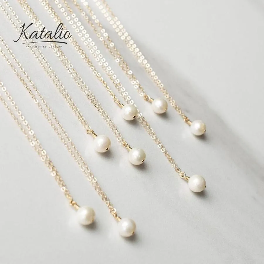 Solitaire Pearl Pendant Necklace