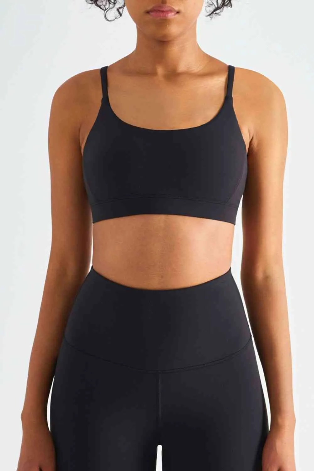 Spaghetti Strap Round Neck Sports Bra