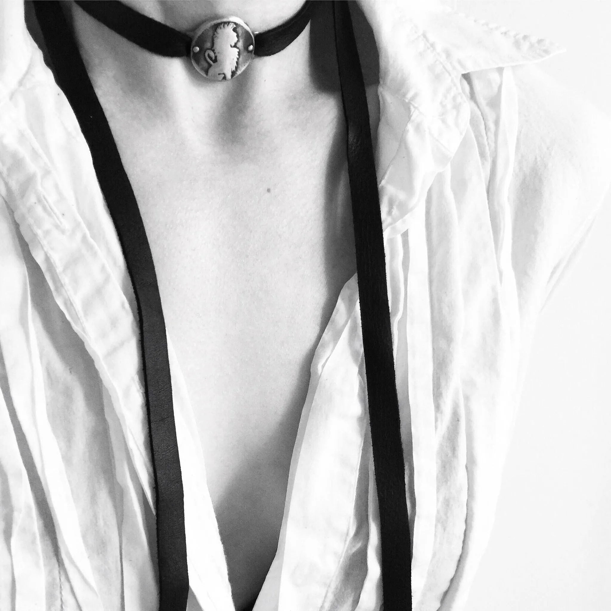 Sun Medallion Leather Strap - Choker / Wrap Bracelet - Bronze
