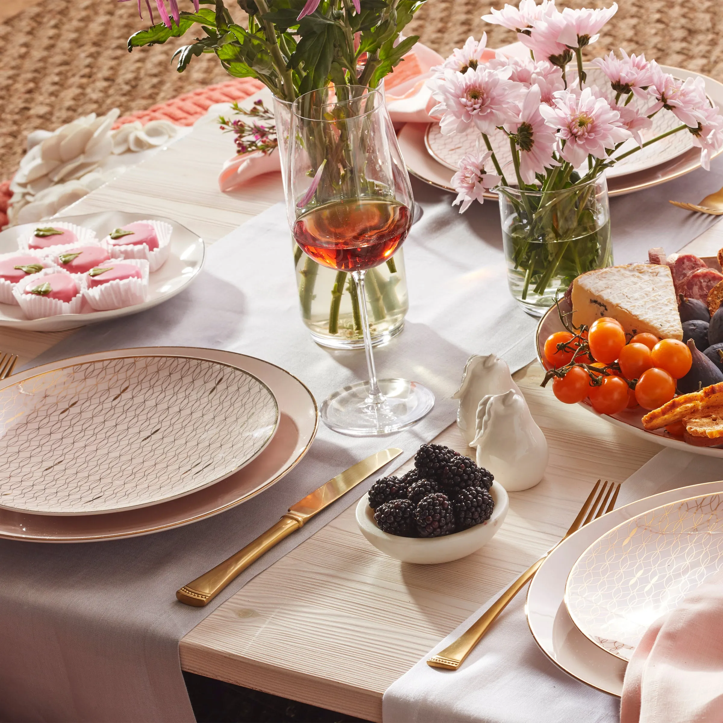 Trianna 4-piece Place Setting