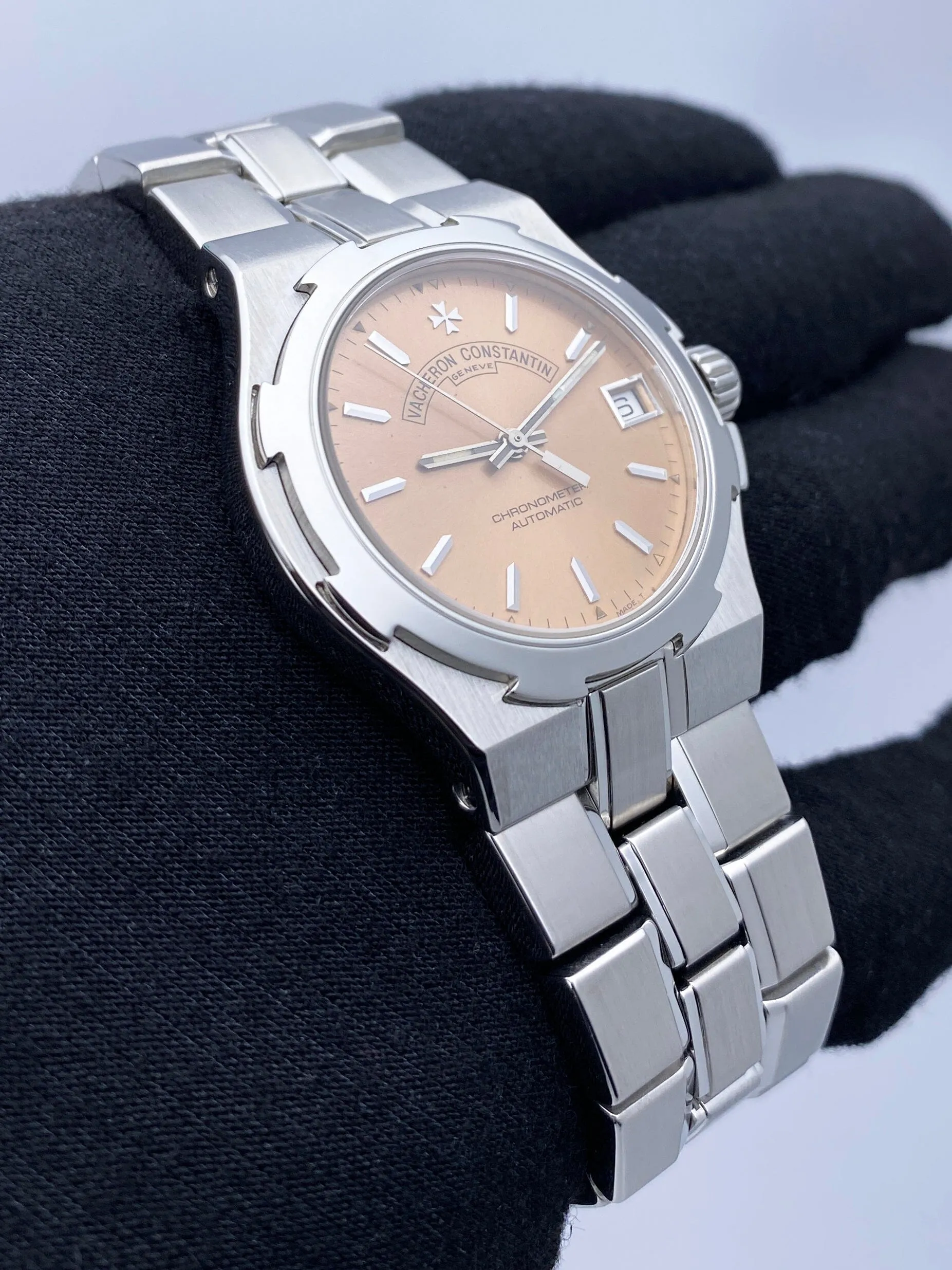 Vacheron Constantin Overseas 42050 Salmon Dial Stainless Steel Watch