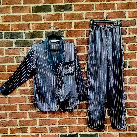 Vintage (1990s) Victoria’s Secret black and pink striped satin-like pajamas
